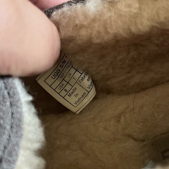 UGG Taupe Ascott Slippers 8 - Picture 2 of 4